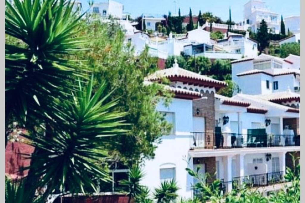 Apartamento Con Vistas Al Mar Nerja Esterno foto